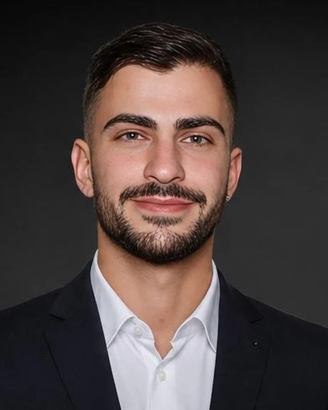 Daniel Mihailoglu, Tech Lead, Commerce, Engineering & UX